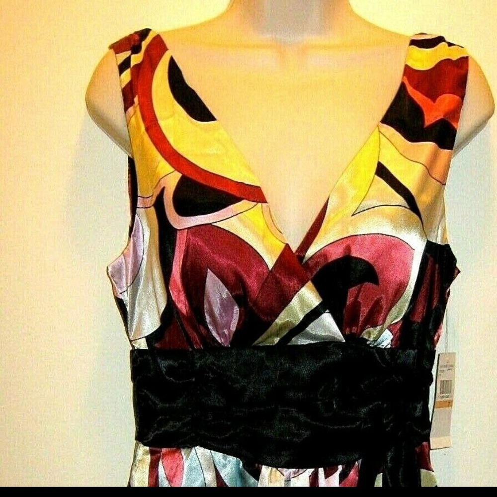 Wrap Chest Upper Back Bowed Can Can Dress
